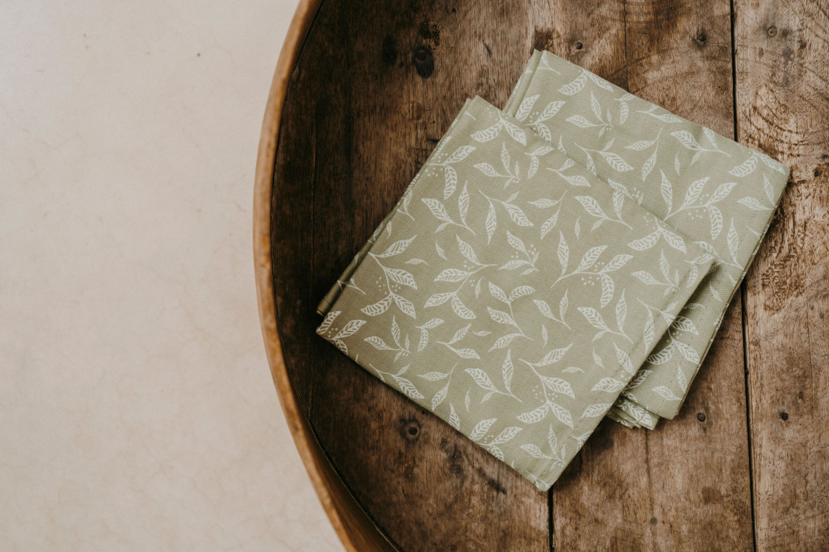 Duo of swaddles - leaves