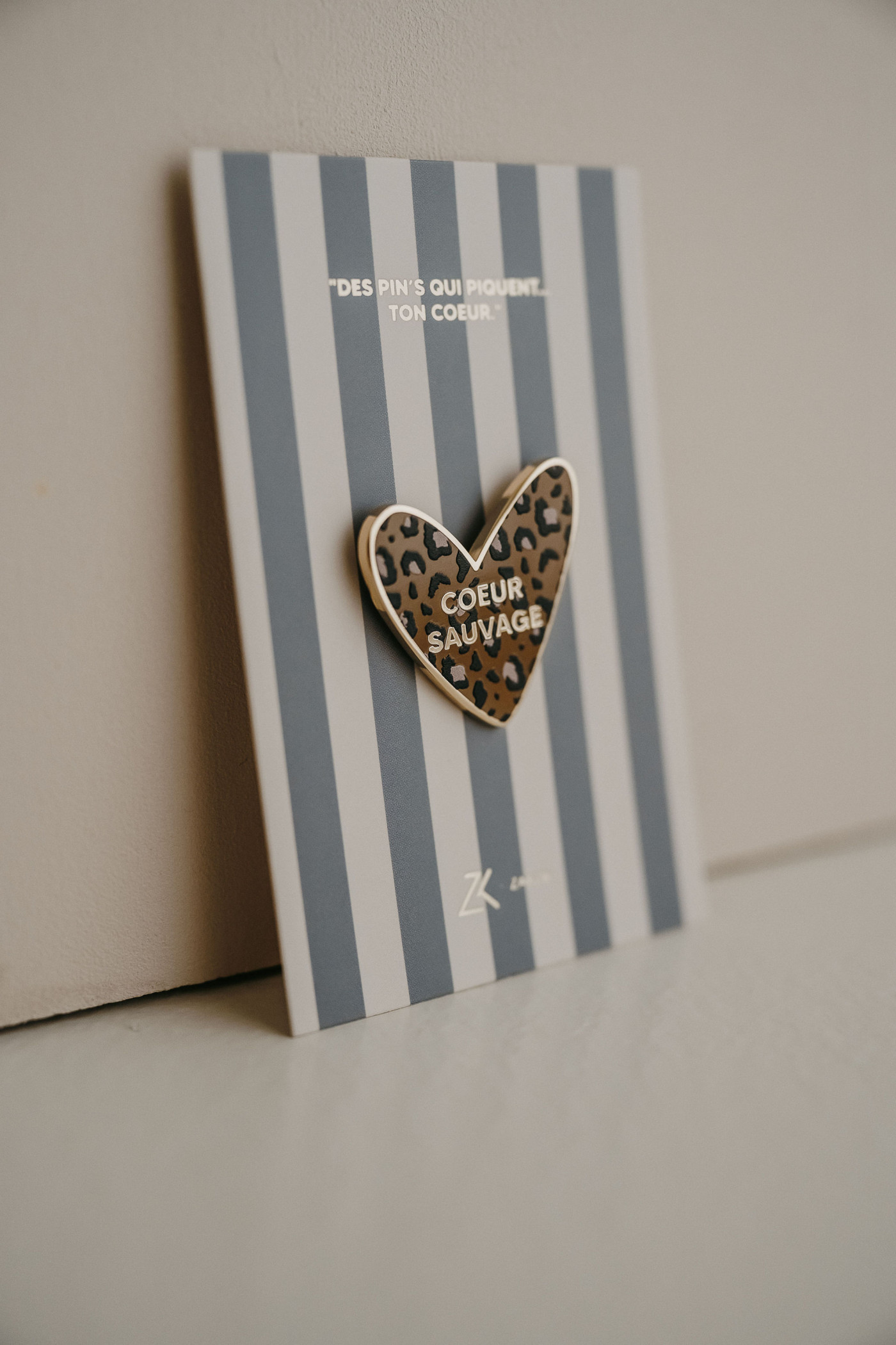 Pin's offert pour l'achat d'un sac